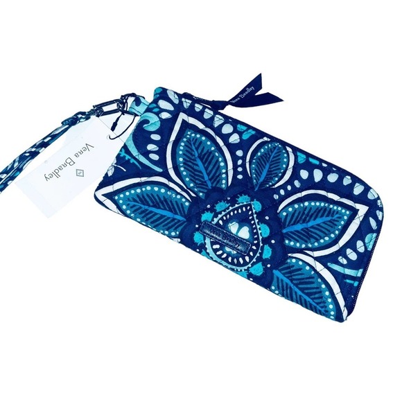Vera Bradley Handbags - Vera Bradley RFID Tech Wristlet Zip Wallet Blue Island Medallion